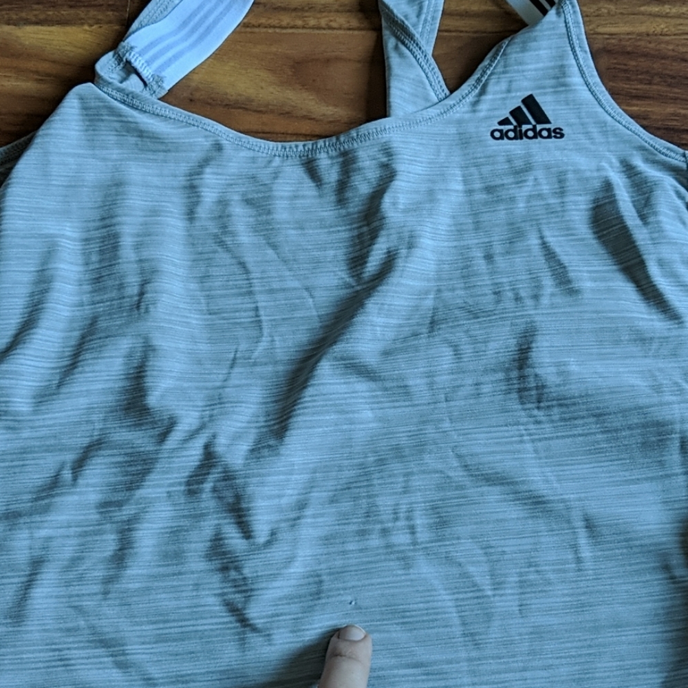 Open Back Workout Tank - Picture 4 of 4